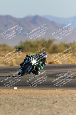 media/Dec-09-2023-SoCal Trackdays (Sat) [[76a8ac2686]]/Turn 15 Set 1 (230pm)/